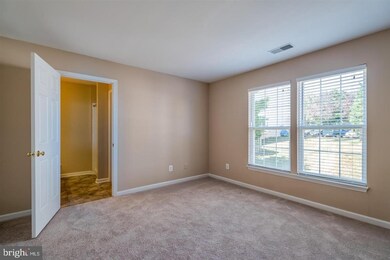 9070 Falcon Glen Ct, Bristow, VA 20136 - photo 7