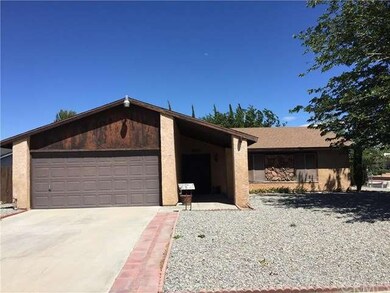 13745 Deauville Dr, Victorville, CA 92395 - photo 2