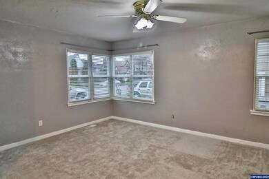 1335 Calapooia St SW, Albany, OR 97321 - photo 2