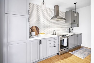 482 E 7th St unit 3, Boston, MA 02127 - photo 3