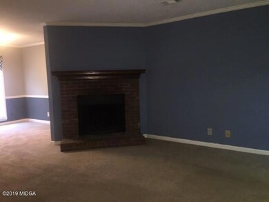 Living Room / FP