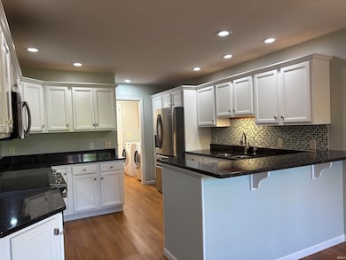 1706 Cobblestone Blvd, Elkhart, IN 46514 - photo 6