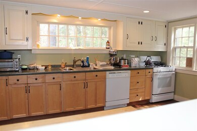 13 Old Stagecoach Rd, Contoocook, NH 03229 - photo 3