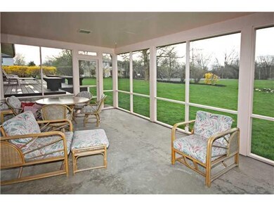 Other. Large Sunroom, perfect for the upcoming Spr