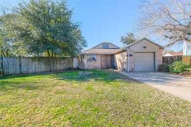 13219 Fountaincrest Ct, Houston, TX 77041 - photo 2