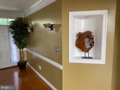 15432 Symondsbury Way, Upper Marlboro, MD 20774 - photo 3