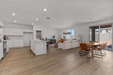 17182 W Oberlin Way, Surprise, AZ 85387 - photo 2