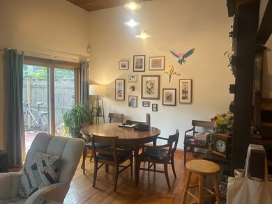 11 Lilac Ct, Cambridge, MA 02141 - photo 2