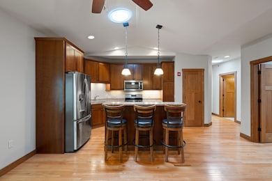 415 S Wells St unit 810, Lake Geneva, WI 53147 - photo 5