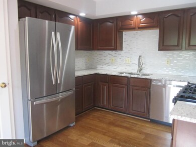 46744 Graham Cove Square, Sterling, VA 20165 - photo 7