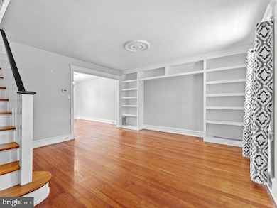 117 Dill Ave, Collingswood, NJ 08108 - photo 4