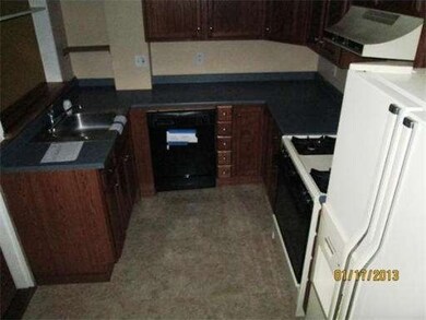 267 Milk St, Fitchburg, MA 01420 - photo 5