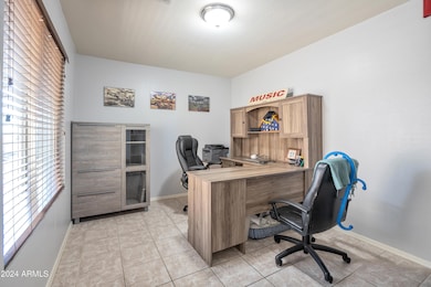 University - 4604