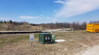 W208N16295 Renee Way unit Lt4, Jackson, WI 53037 - photo 2