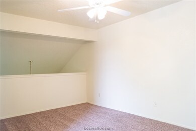 1106 Spring Loop unit D, College Station, TX 77840 - photo 5