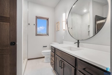 628 Harter Dr Dr, Madison, SD 57042 - photo 5