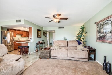 9601 W Briarwood Cir N, Sun City, AZ 85351 - photo 5