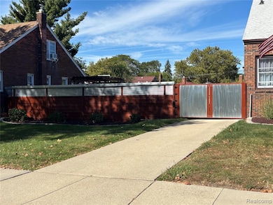 13855 Edmore Dr, Detroit, MI 48205 - photo 2