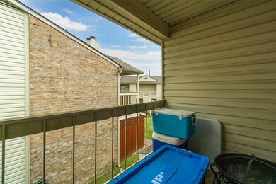 balcony off of dining room