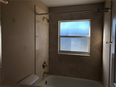 610 Winham St, Tampa, FL 33619 - photo 4