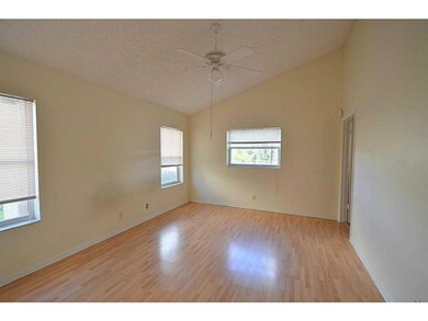 22638 Pickerel Cir, Boca Raton, FL 33428 - photo 5