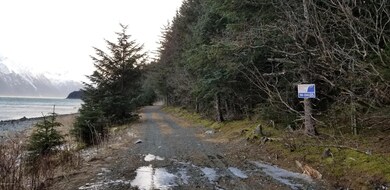 Private access road