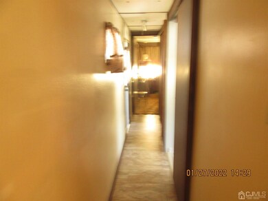 26 Dalbert St unit N-10, Carteret, NJ 07008 - photo 5