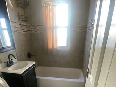 410 N Emroy Ave, Elmhurst, IL 60126 - photo 6