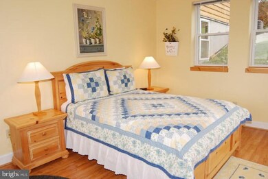 219 Cherry Heights Ln, Mc Henry, MD 21541 - photo 2