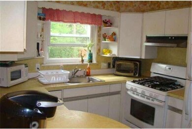 1326 Birchwood Ave, Abington, PA 19001 - photo 7