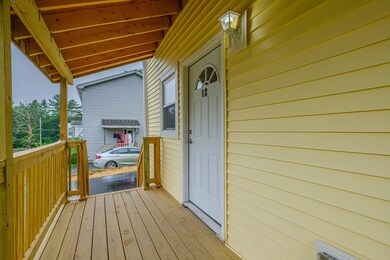 12 Dill St, Lewiston, ME 04240 - photo 6