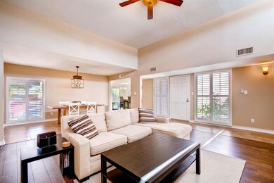 8785 E Via De Sereno-large-008-Living Ro