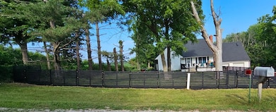 388 W 36th St N, Newton, IA 50208 - photo 2