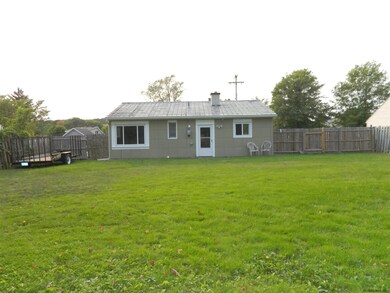 35 Phillips Rd, Rensselaer, NY 12144 - photo 6