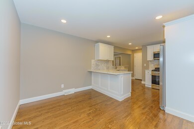 2 Kitchen 2