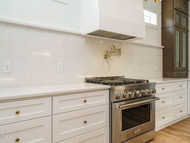 015-1280x960-kitchen