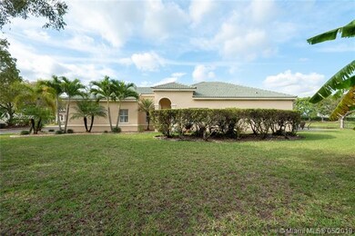 Ample lot very private from neighbors