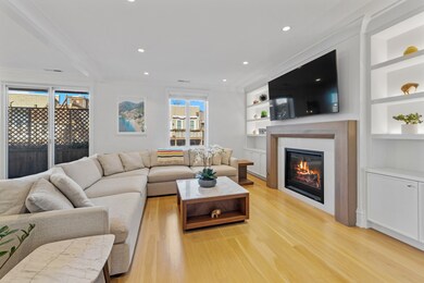 736 W Melrose St unit 3W, Chicago, IL 60657 - photo 4