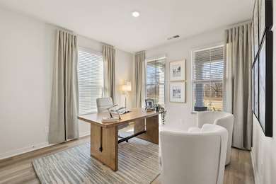 603 Sugarberry Ct, Clarksville, TN 37043 - photo 4