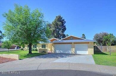 4242 Yucca_1697RVgate.jpg