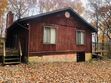 120 Chipmunk Rd, Bushkill, PA 18324 - photo 3