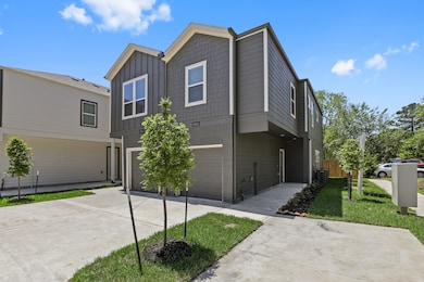 13502 Axel Ln, Houston, TX 77047 - photo 2
