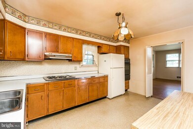 5802 Lytle Rd, White Marsh, MD 21162 - photo 6