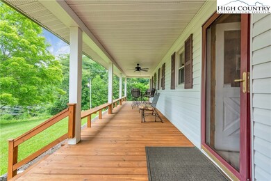 526 Knob Hill Dr, Todd, NC 28684 - photo 6