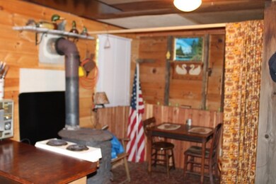 319 Wendell Rd, Warwick, MA 01378 - photo 7