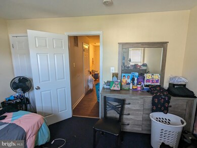 1022 N Carey St, Baltimore, MD 21217 - photo 6