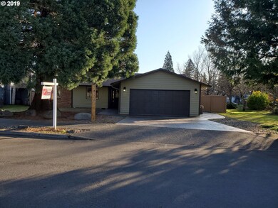 1930 SW Laura Ct, Troutdale, OR 97060 - photo 2