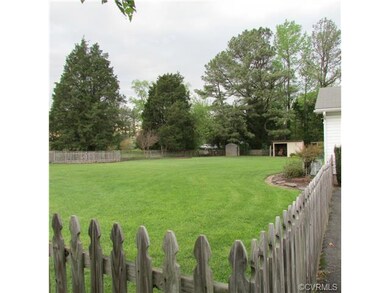 Spacious back yard