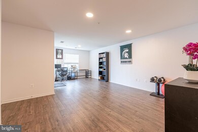 8524 Stansbury Lake Dr, Baltimore, MD 21222 - photo 5