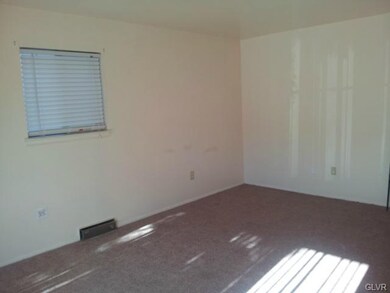 331 S West St unit 333, Allentown, PA 18102 - photo 4